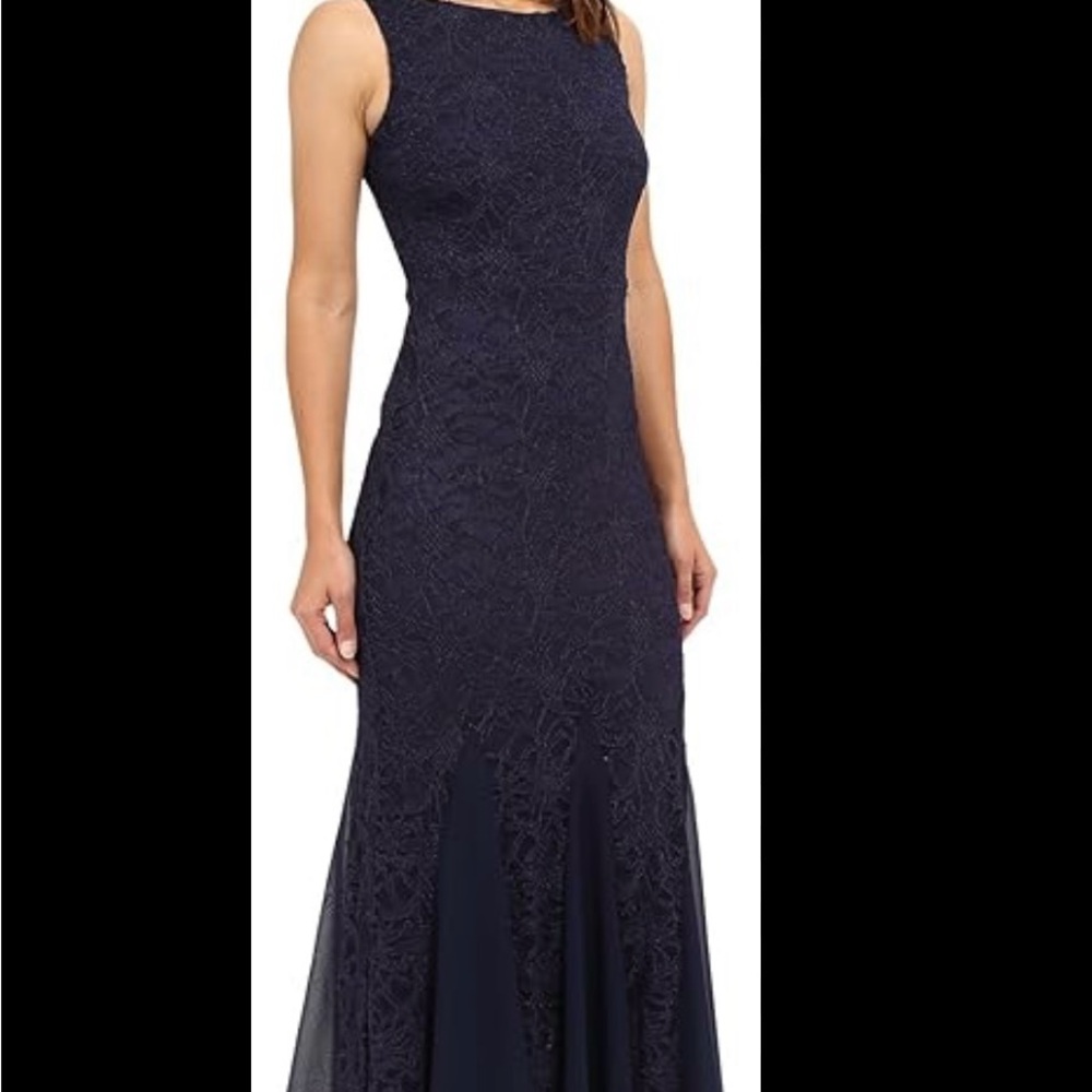 Elegant Navy Blue Sleeveless Dress